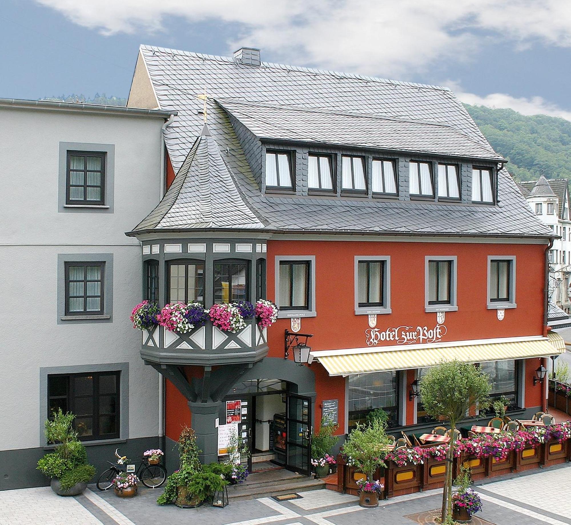 Hotel Zur Post Waldbreitbach Exteriör bild