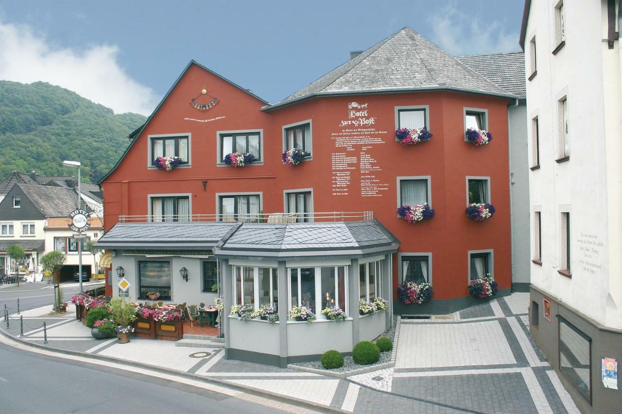 Hotel Zur Post Waldbreitbach Exteriör bild